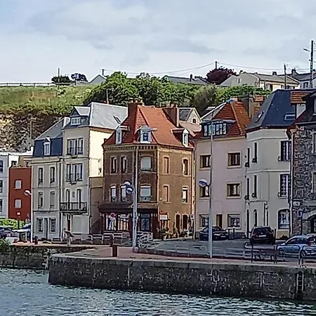 Sur Ile Du Pollet Apartment